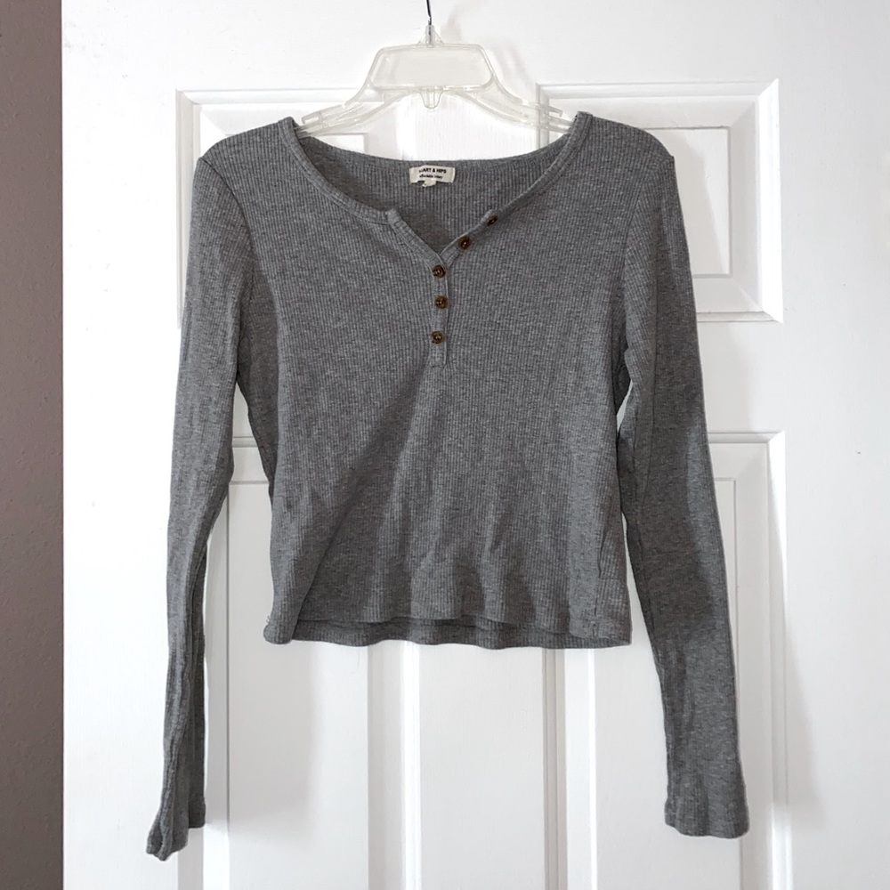Grey Long sleeve Crop Top with Buttons